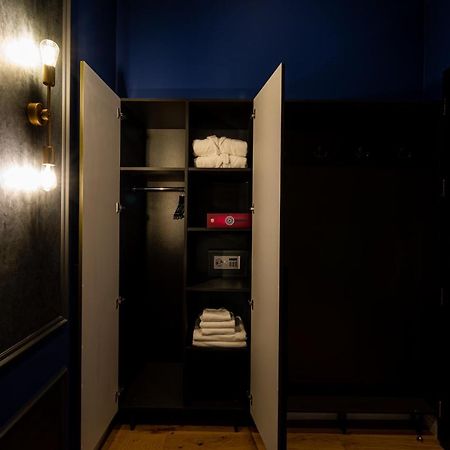 Boutique Hotel Cocosul De Aur Targu Mures Ngoại thất bức ảnh