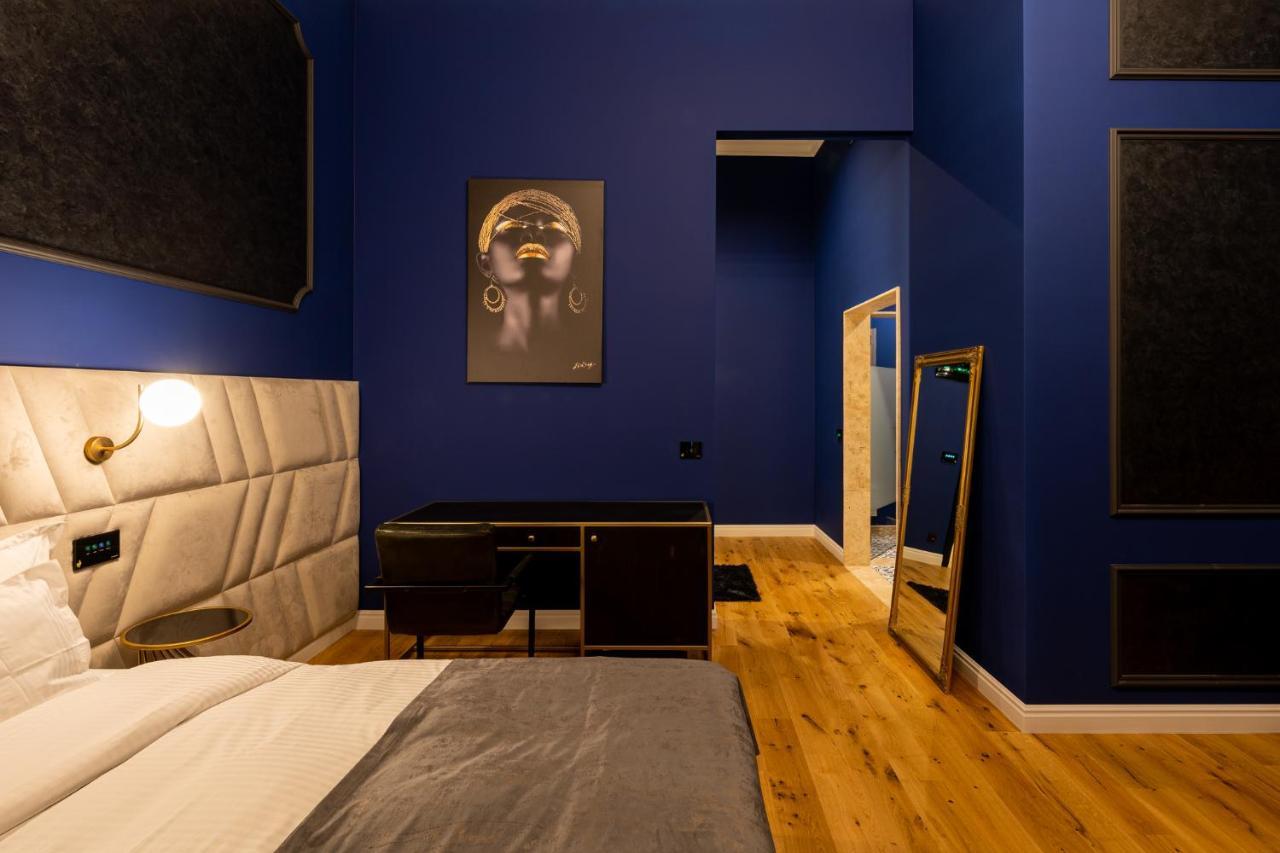 Boutique Hotel Cocosul De Aur Targu Mures Ngoại thất bức ảnh