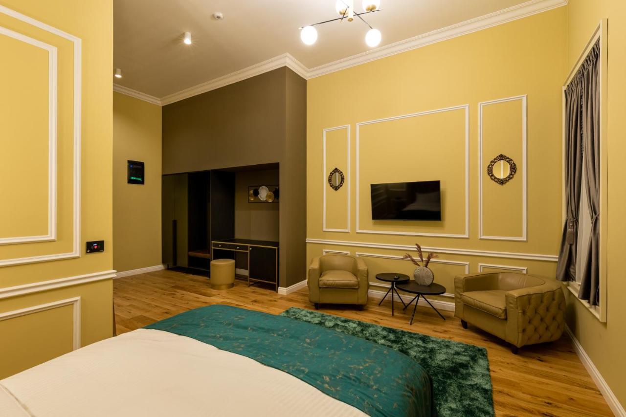 Boutique Hotel Cocosul De Aur Targu Mures Ngoại thất bức ảnh