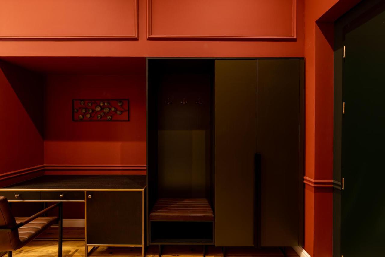 Boutique Hotel Cocosul De Aur Targu Mures Ngoại thất bức ảnh