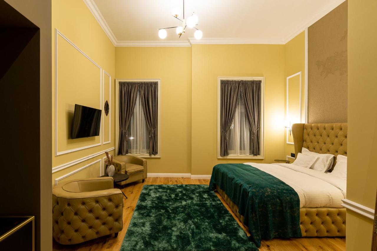 Boutique Hotel Cocosul De Aur Targu Mures Ngoại thất bức ảnh
