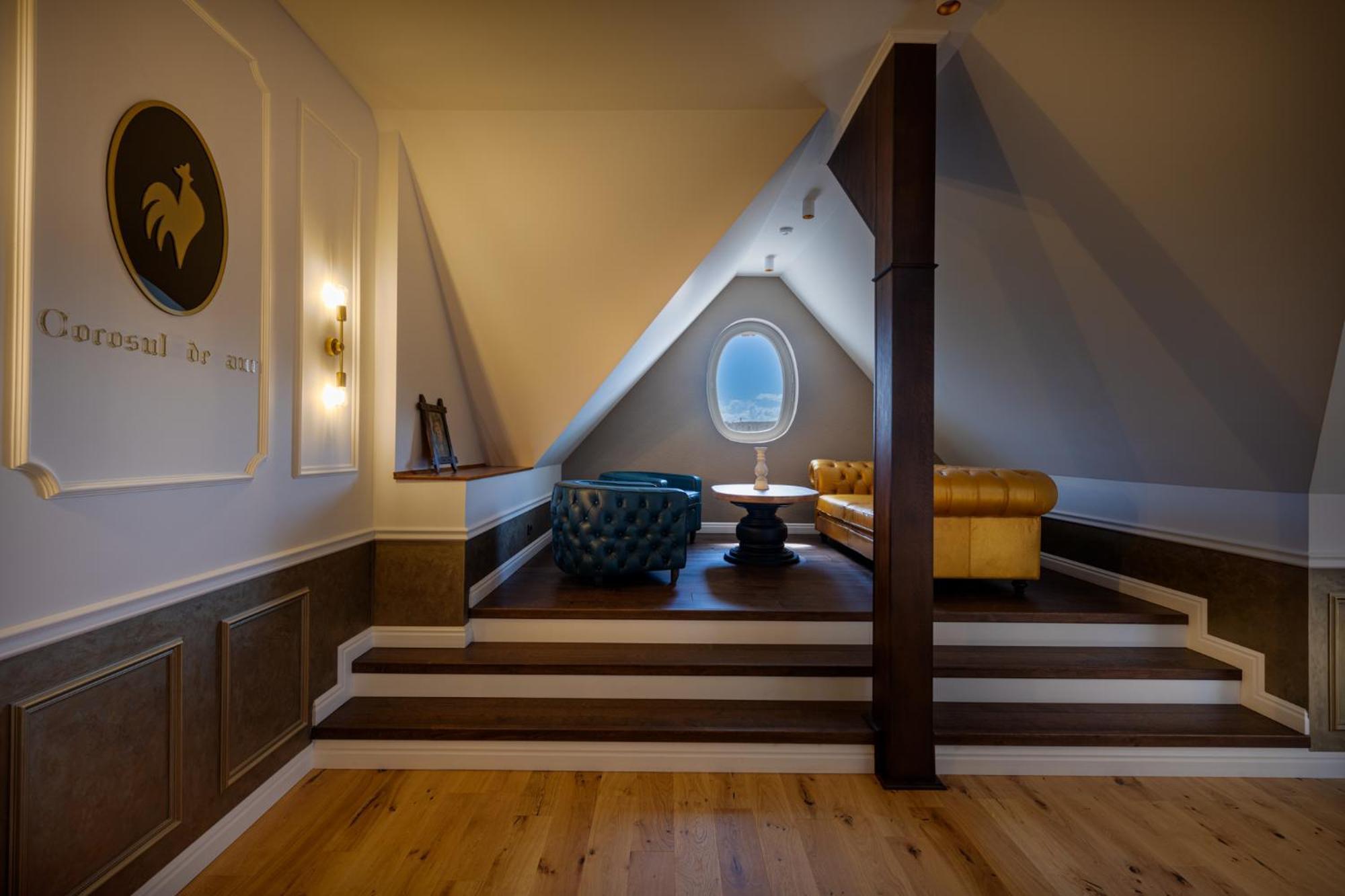Boutique Hotel Cocosul De Aur Targu Mures Ngoại thất bức ảnh